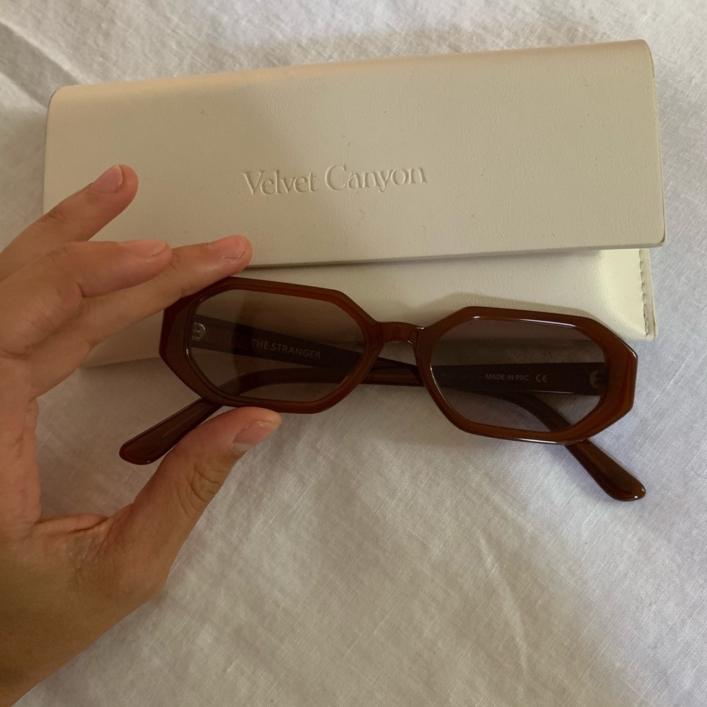Velvet Canyon The Stranger sunglasses